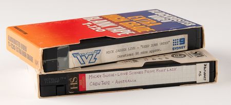 Lot #7500 Mick Jagger 1988 Australasian Tour Ephemera Collection with (4) Signed Christmas Cards - From the Collection of Susie Davis - Image 8