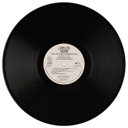 Lot #7364 Tom Petty and the Heartbreakers Signed Album – Official Live ‘Leg (Reissue) - Image 4