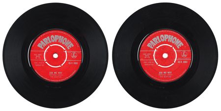 Lot #7003 Beatles (2) Signed Parlophone ‘Please Please Me’ 7-Inch Single Records - Image 2
