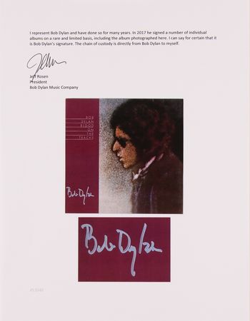 Lot #7090 Bob Dylan Signed Album - Blood on the Tracks - Image 2