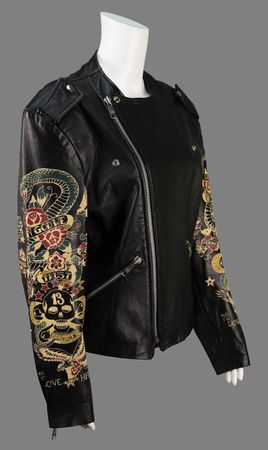 Lot #7466 David Bowie: Gail Ann Dorsey's John Richmond Leather Jacket - Worn on the Cover of Her Debut Album, The Corporate World - Image 4