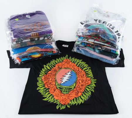 Lot #7186 Grateful Dead Archive of Barbara Whitestone - Rare Posters, Photographs, Backstage Passes, and Insider Ephemera (600+ Items) - Image 14