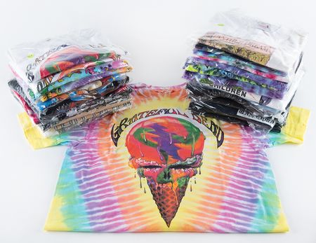 Lot #7186 Grateful Dead Archive of Barbara Whitestone - Rare Posters, Photographs, Backstage Passes, and Insider Ephemera (600+ Items) - Image 15