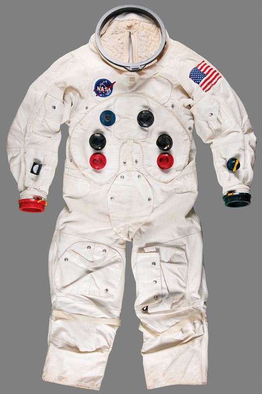 Lot 264 Apollo A7LB Educational Mock-Up EVA Spacesuit Ensemble