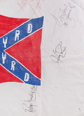 Lot #356 Lynyrd Skynyrd Multi-Signed (20+) Banner - Image 4