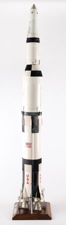 Lot #261 NASA Saturn V Educational Display Model - 4 Feet Tall - Image 2