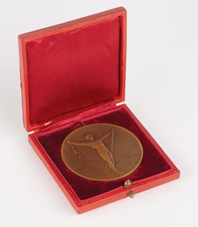 Lot #3066 Chamonix 1924 Winter Olympics Bronze Winner's Medal - Image 4