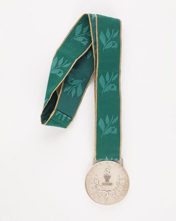 Lot #3094 Atlanta 1996 Summer Olympics Silver Winner's Medal for Gymnastics (Unawarded) - Image 2