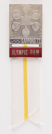 Lot #3198 Sapporo 1972 Winter Olympics 'Olympic Film' Badge - Image 1