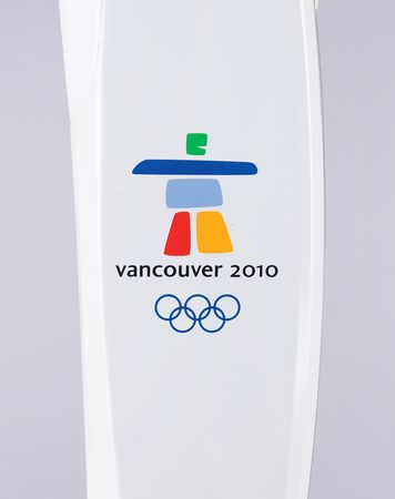 Lot #3033 Vancouver 2010 Winter Olympics Torch - Image 5