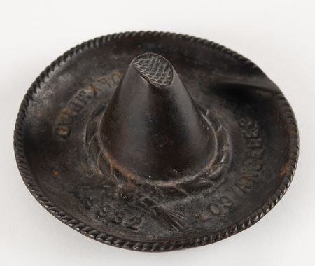 Lot #3273 Los Angeles 1932 Summer Olympics Souvenir Sombrero Ashtray - Image 2