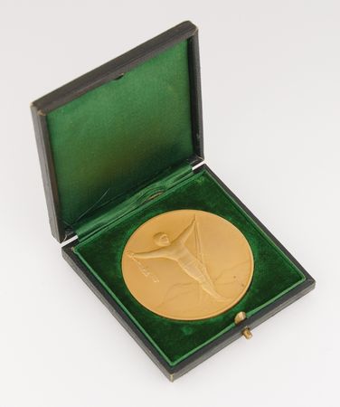 Lot #3067 Chamonix 1924 Winter Olympics Gold Winner's Medal - Image 4
