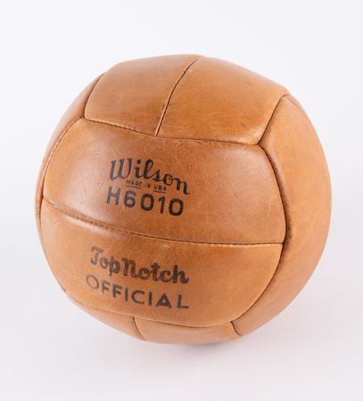 Lot #3260 Pelé Signed Vintage Soccer Ball - Image 2