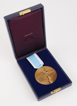 Lot #3085 Lake Placid 1980 Winter Olympics Bronze Winner's Medal - Image 6