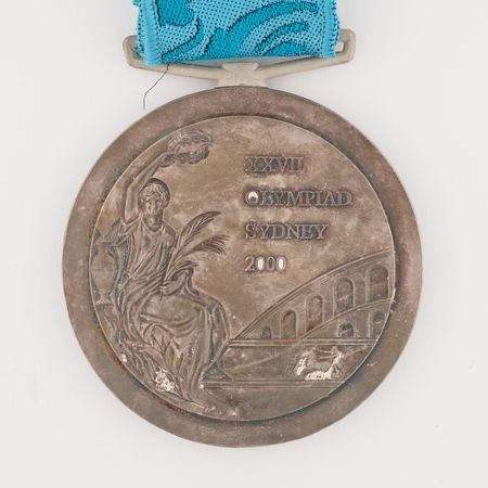 Lot #3096 Sydney 2000 Summer Olympics Silver Winner's Medal for Wrestling - Image 3