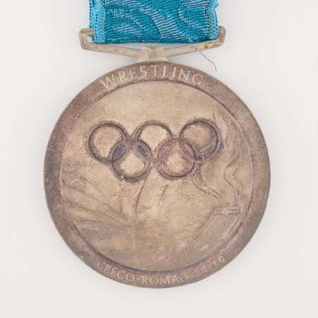 Lot #3096 Sydney 2000 Summer Olympics Silver Winner's Medal for Wrestling - Image 4