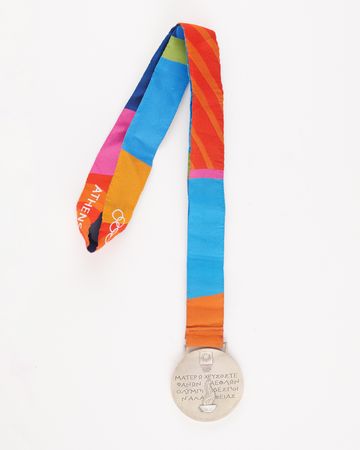 Lot #3097 Athens 2004 Summer Olympics Silver Winner's Medal for Taekwondo - Image 2