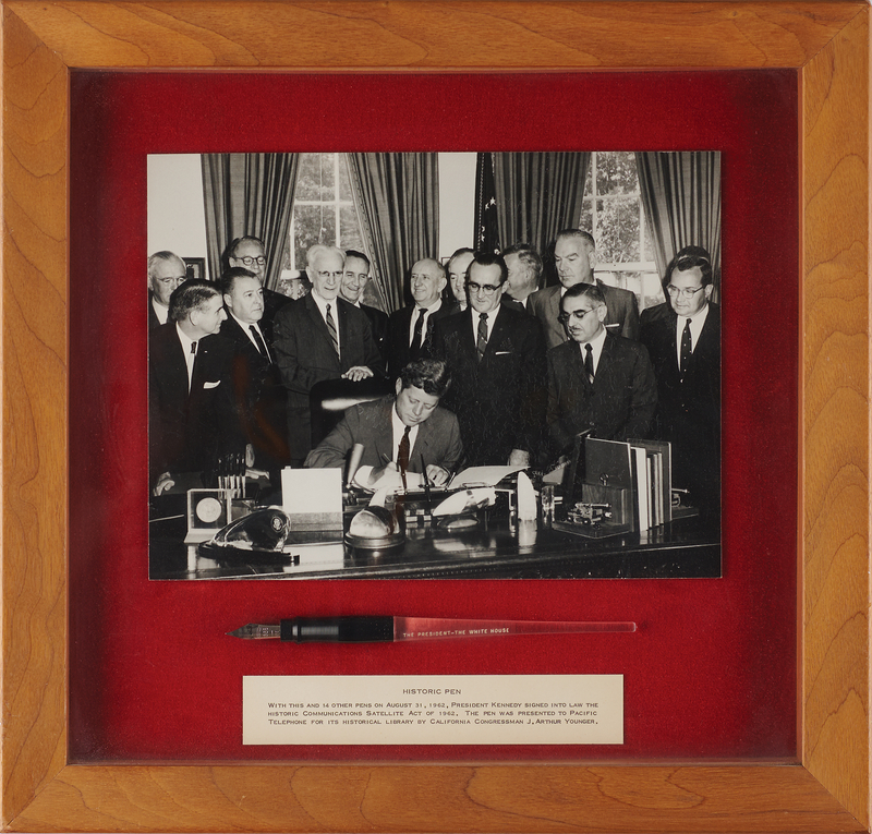 Lot 105 John F. Kennedy 1962 Communications Satellite Act Bill Signing Pen