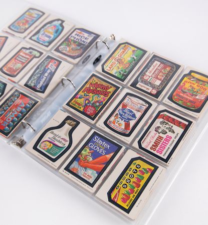 Lot #451 1979-1980 Topps Wacky Complete Sticker