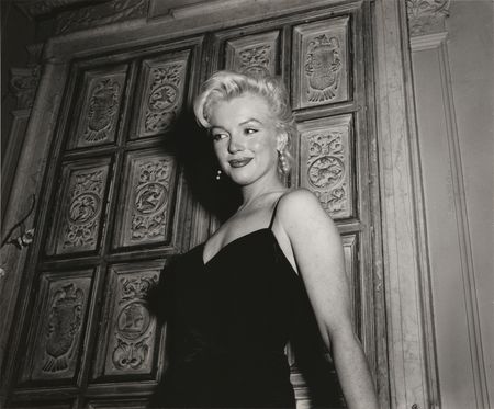 Lot #647 Marilyn Monroe Original Oversized Photograph by Earl Leaf - PSA Type II - Image 1
