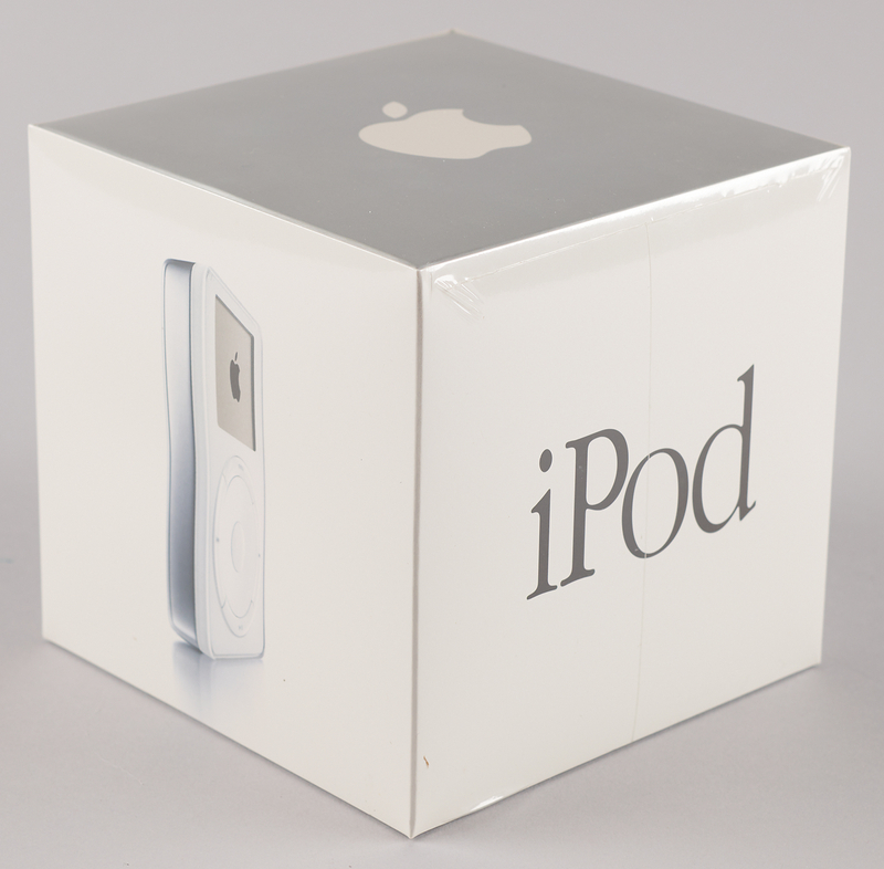 Lot 4079 Apple iPod (1st Generation, Sealed - 5GB)
