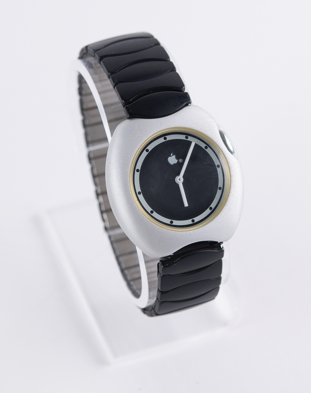 Lot 4159 Apple Computer Watch
