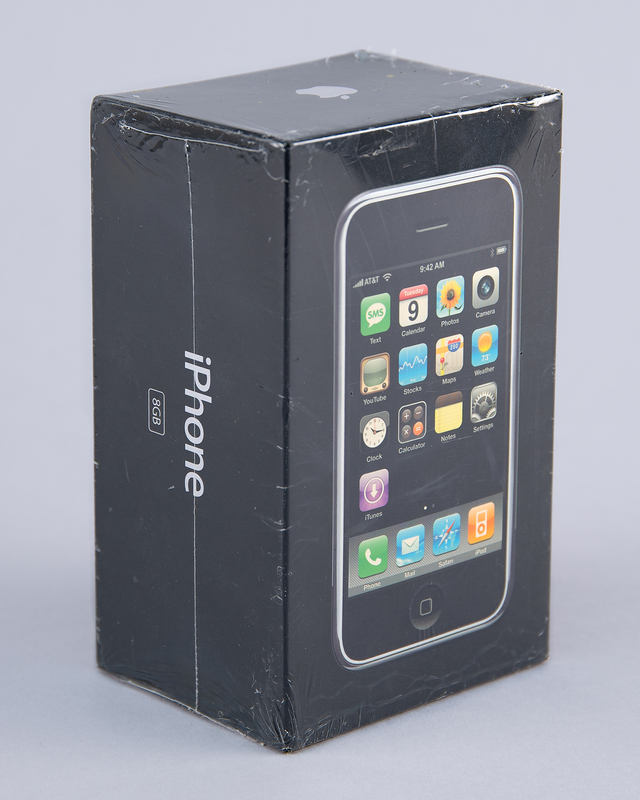 Lot 4072 Apple iPhone (First Generation, Sealed - 8GB)