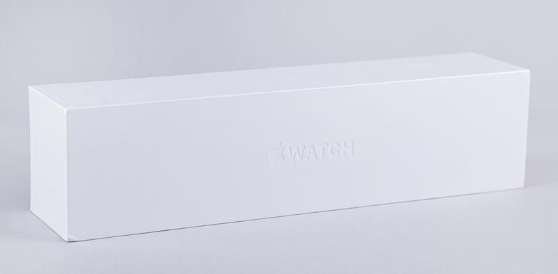 Lot 4106 Apple Watch Sport (1st Generation, Sealed - Aluminum, 38mm, 8GB)