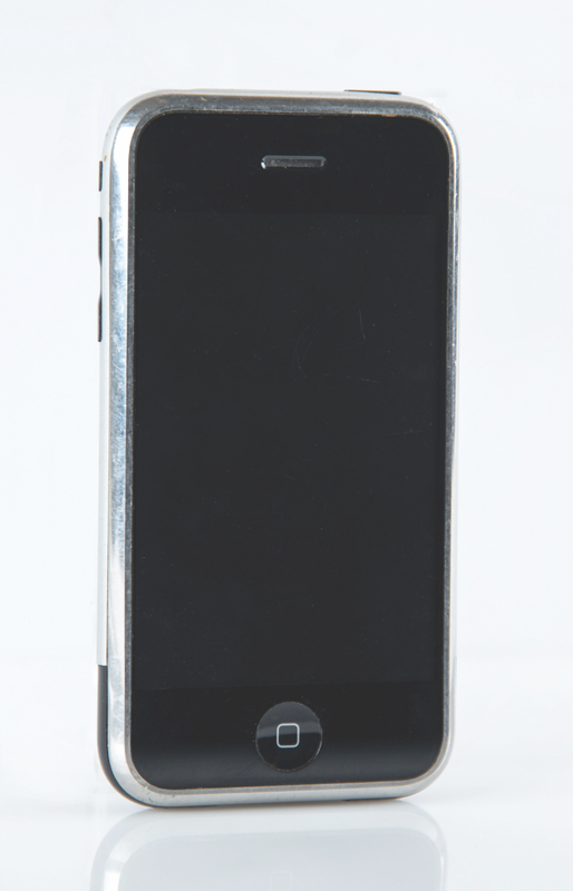 Lot 4230 Apple iPhone - AppleCare Service Model A1203, Serial No. 5K80500MYEN (1st Generation, 8GB)