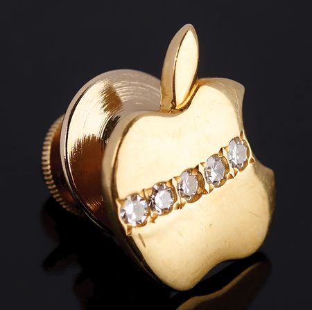 Lot #4111 Apple Computer 5 and 10-Year Service Gold Pins - Image 3