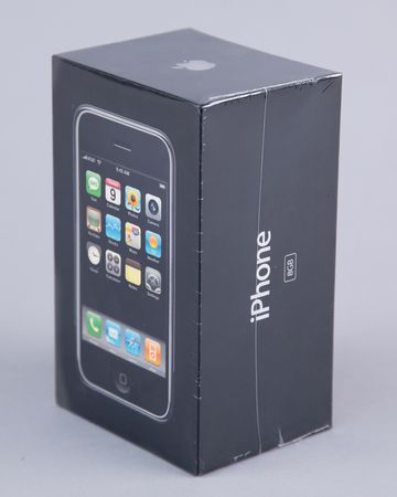 Lot #4071 Apple iPhone (First Generation, Sealed 8GB) with Original Gift Box and Apple 'Job Well Done' Card - Image 2