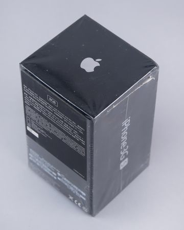 Lot #4073 Apple iPhone 3GS (3rd Generation, Sealed - 8GB) - Image 4