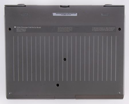 Lot #4066 Apple Escher Prototype Laptop - PowerBook Duo 270c - Image 6