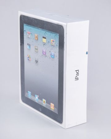 Lot #4103 Apple iPad (1st Generation, Sealed - 16GB/Wi-Fi/3G) - Image 2