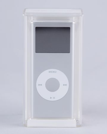 Lot #4094 Apple iPod Nano (2nd Generation, Sealed in Gift Package - 2GB) - Image 2