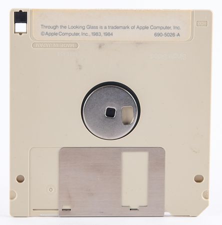 Lot #4215 Through the Looking Glass (Alice) Macintosh Video Game - Image 3