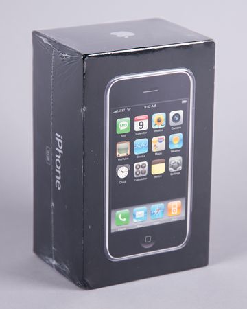 Lot #4069 Apple iPhone - Rare 4GB Model (First Generation, Sealed) - Image 1