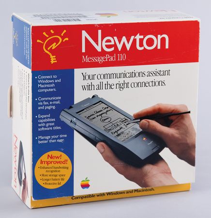 Lot #4067 Apple Newton MessagePad 110 - Elusive 'Clear' Version Presented to Apple Developers in 1994 - Image 8