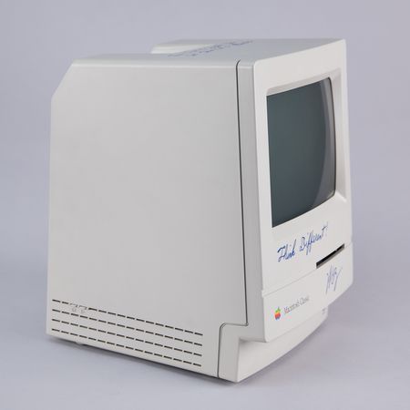 Lot #4064 Steve Wozniak Signed Macintosh Classic Computer Set: 