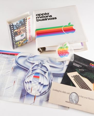 Lot #4150 Apple II and Macintosh (6) Promotional