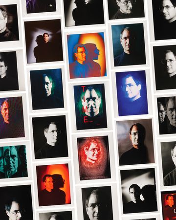 Lot #4024 Steve Jobs Portfolio of (41)