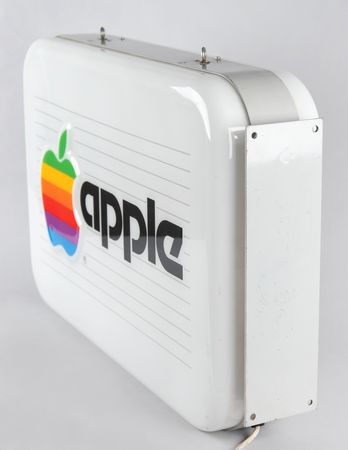 Lot #4129 Apple Computer (2) 'Rainbow Logo' Double-Sided Illuminated Dealer Signs for the European Market - Image 4
