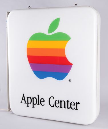 Lot #4129 Apple Computer (2) 'Rainbow Logo' Double-Sided Illuminated Dealer Signs for the European Market - Image 8