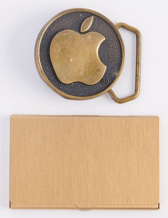 Lot #4113 Apple Computer Lot of (9) Corporate and Employee-Recognition Accessories - Image 8
