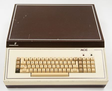 Lot #4179 The Erik Klein Collection of (47) Vintage Microcomputers, Terminals, and Peripherals - Three Decades of Computing History, 1969-1999 - Image 11