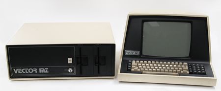 Lot #4179 The Erik Klein Collection of (47) Vintage Microcomputers, Terminals, and Peripherals - Three Decades of Computing History, 1969-1999 - Image 2