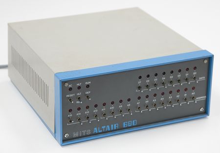 Lot #4179 The Erik Klein Collection of (47) Vintage Microcomputers, Terminals, and Peripherals - Three Decades of Computing History, 1969-1999 - Image 81