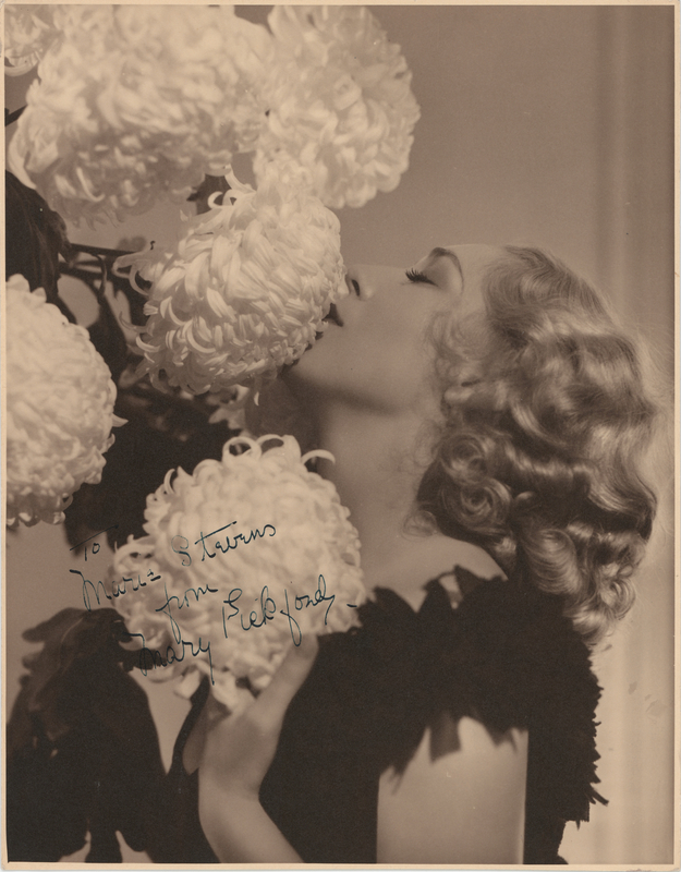 Lot 547 Mary Pickford Signed Photograph