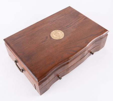 Lot #47 Ronald Reagan Signed Book - Speaking My Mind (Deluxe Ltd. Ed. #804/5000) - Image 3