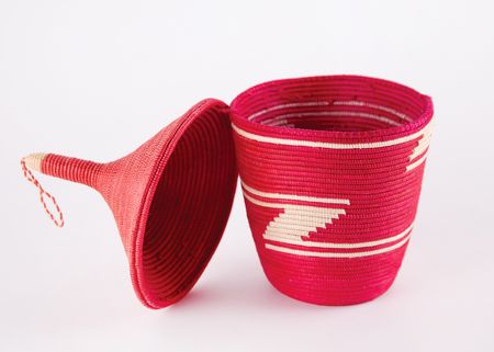 Lot #27 Bill Clinton Autograph Letter Signed and Rwandan Basket Gift to Congresswoman Sheila Jackson Lee - Image 3